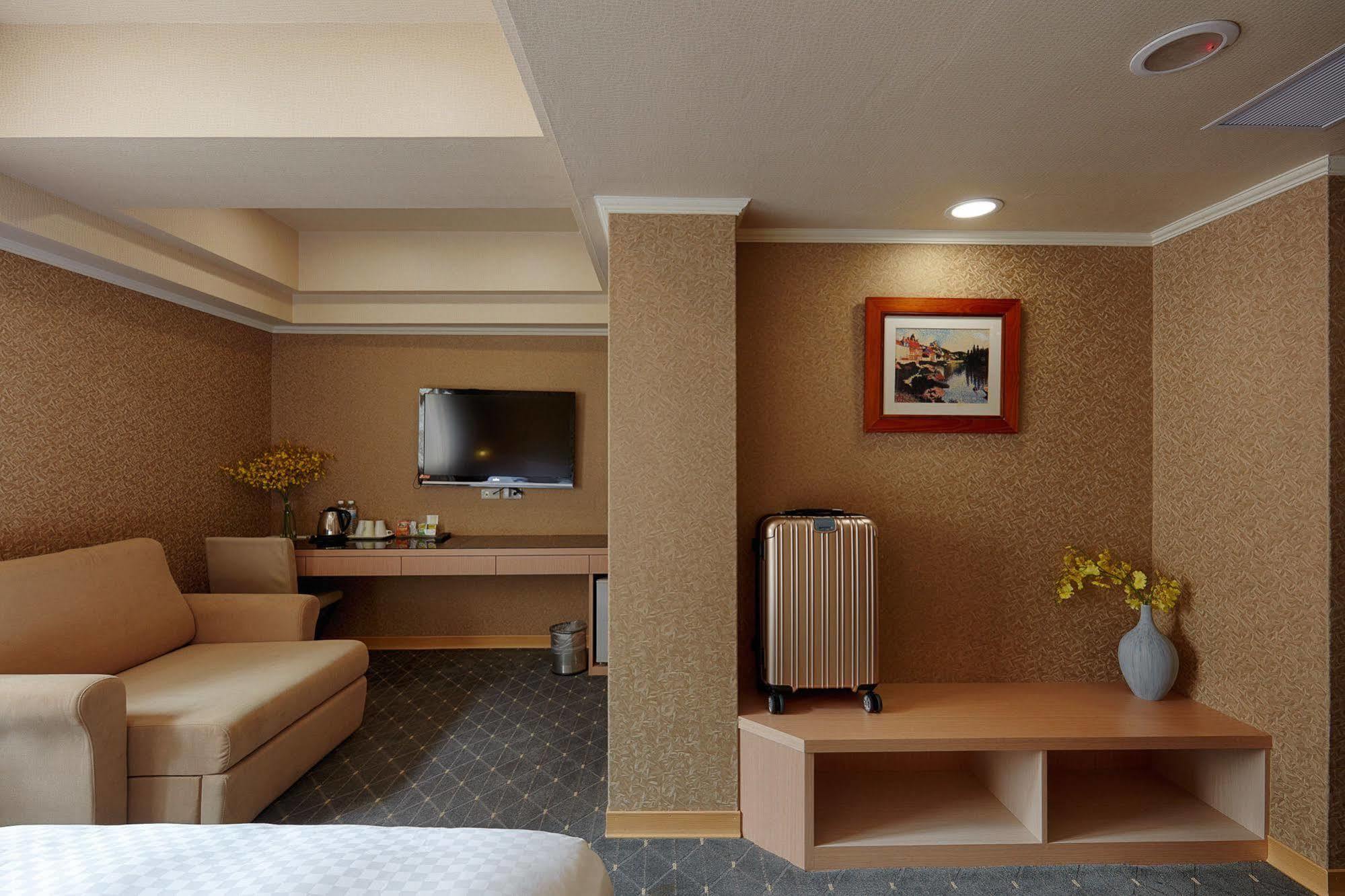 Good Life Hotel - Shang Hwa Tajpej Zewnętrze zdjęcie