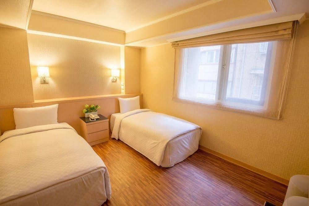 Good Life Hotel - Shang Hwa Tajpej Zewnętrze zdjęcie